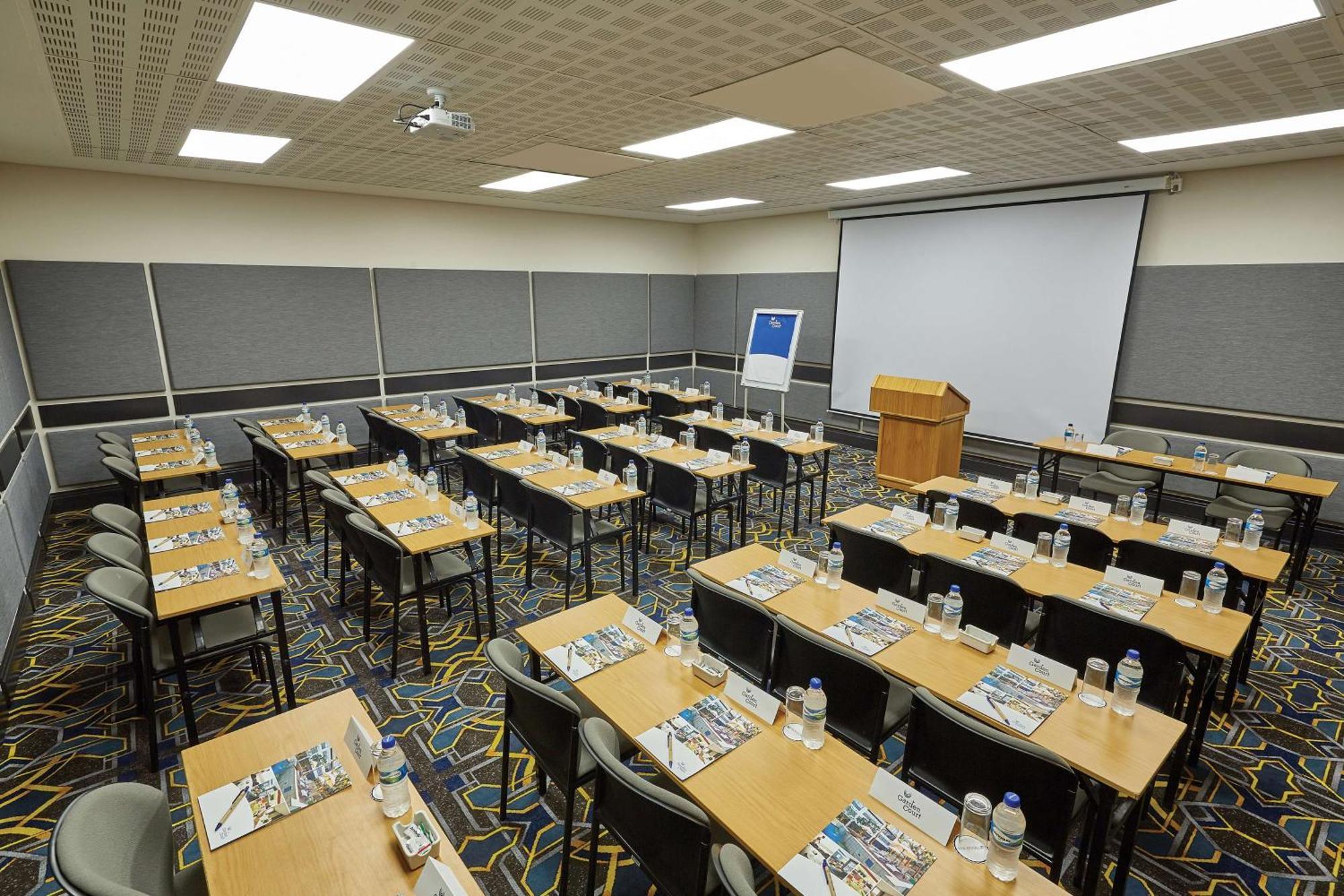 Garden Court מטטה מראה חיצוני תמונה